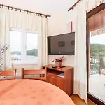 Apartment In - Insel Dugi Otok 7831 Bozava