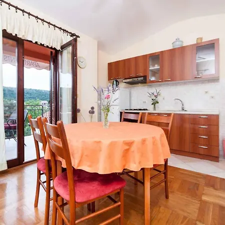 In Bozava/insel Dugi Otok 7831 Appartamento *