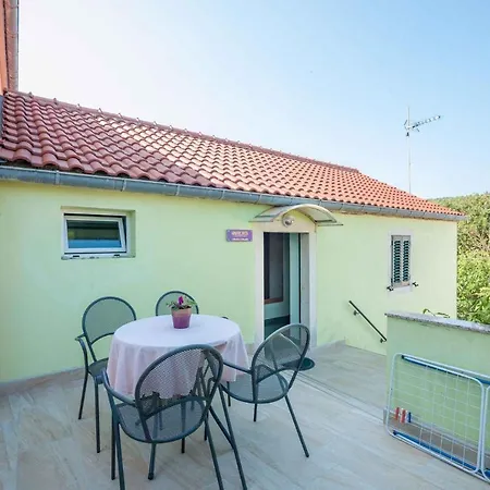 Appartamento In Bozava/insel Dugi Otok 7831 *
