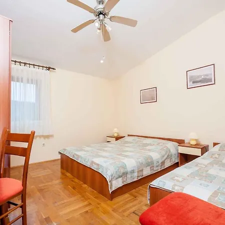 In Bozava/insel Dugi Otok 7831 Appartamento